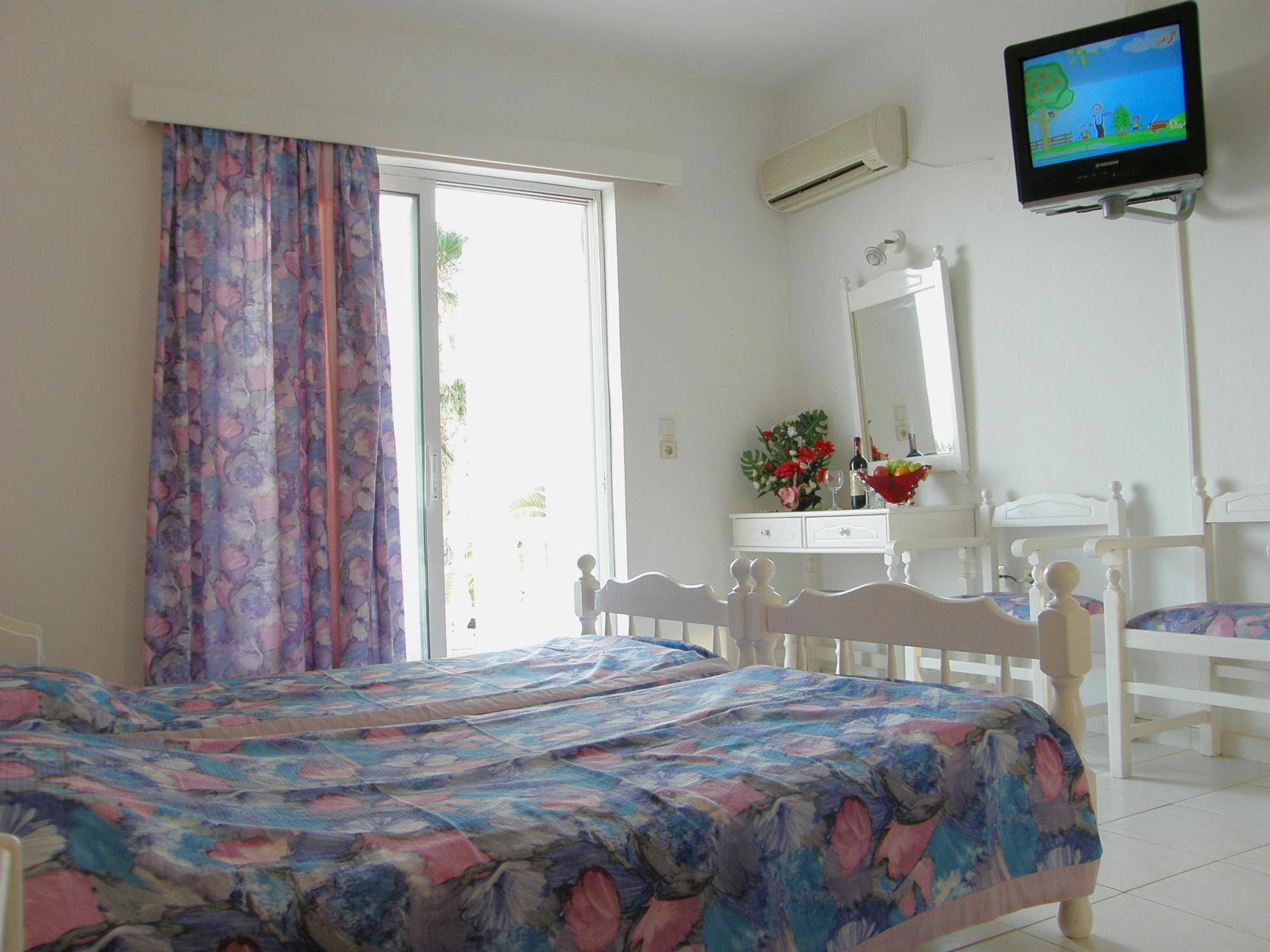 Pefkos Garden Hotel Pefki  ภายนอก รูปภาพ